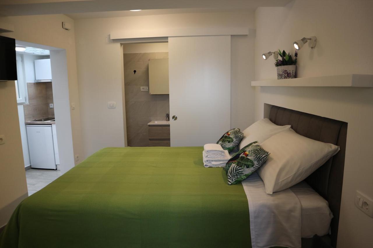 Apartments Komel I Opatija Exterior photo